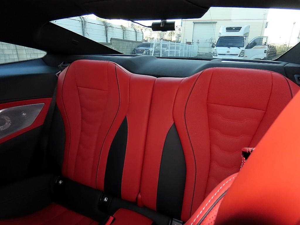 BMW 8 Series - Vista 6