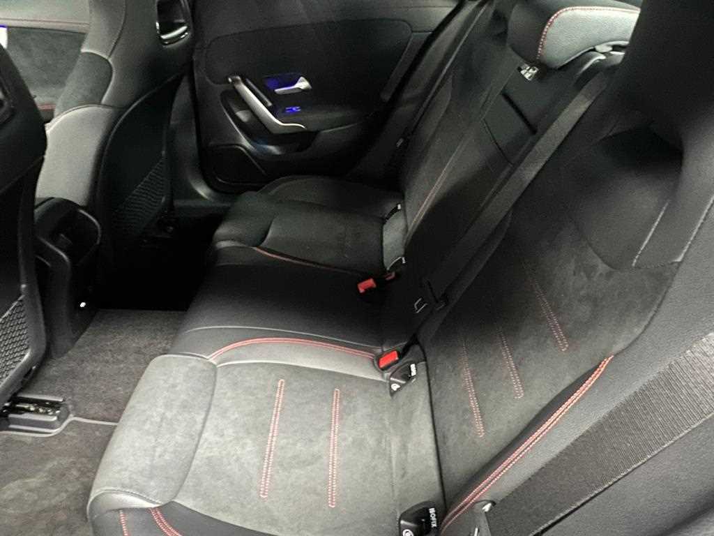 Mercedes Benz CLA Class 2025 Negro - Importación desde Corea - HF Imports Iquique - Foto 19