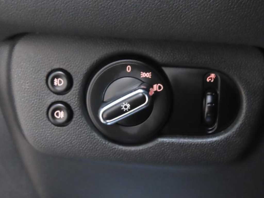 Mini Clubman - Vista 12