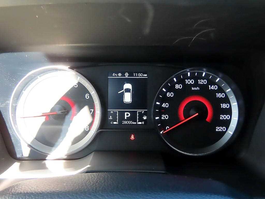 Ssangyong Tivoli - Vista 9