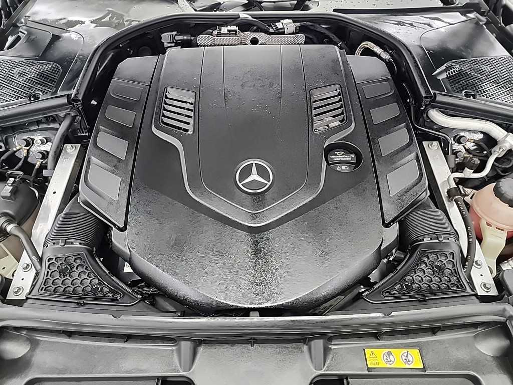 Mercedes Benz S Class - Vista 5