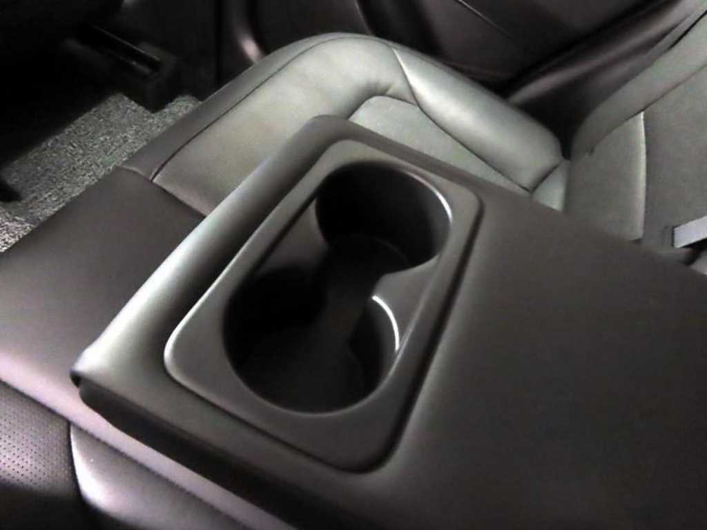 KIA Niro 2024 Negro - Importación desde Corea - HF Imports Iquique - Foto 17