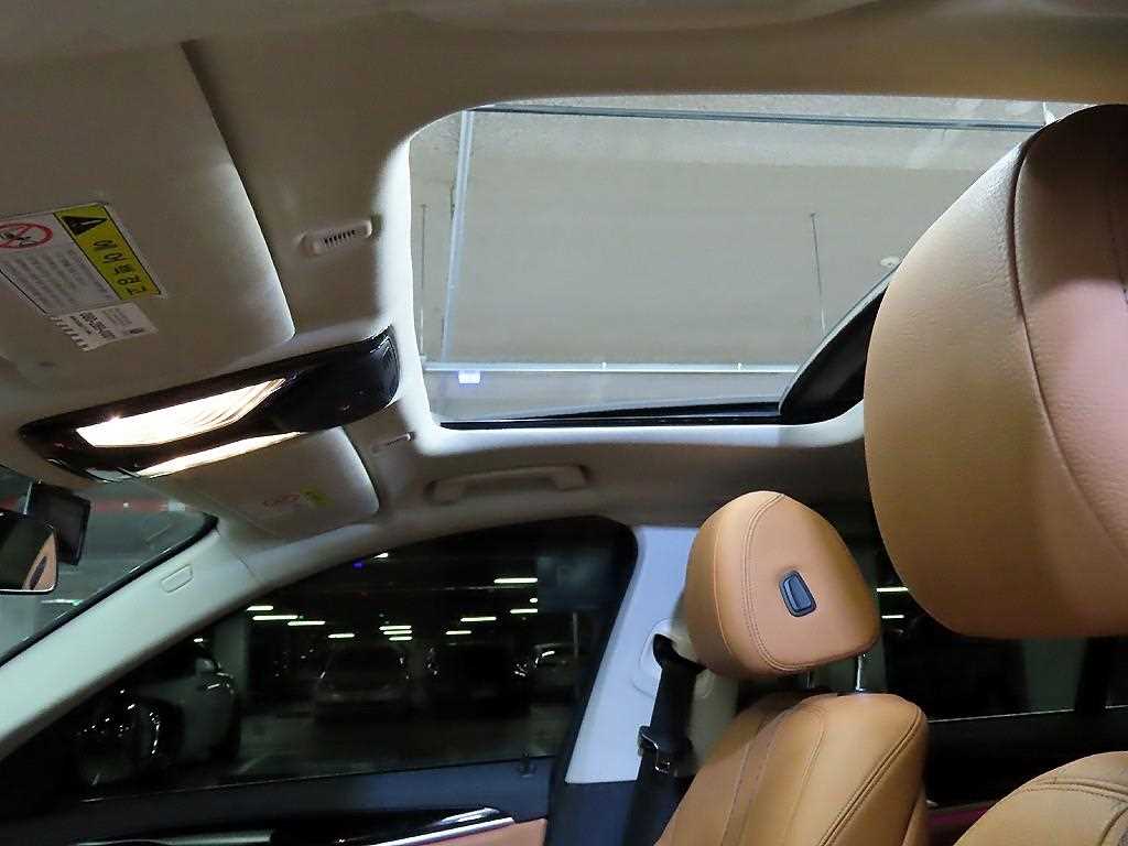 BMW 5 Series 2020 Negro - Importación desde Corea - HF Imports Iquique - Foto 17