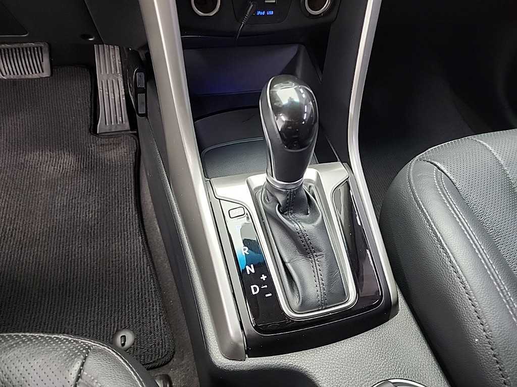 HYUNDAI i30 - Vista 8