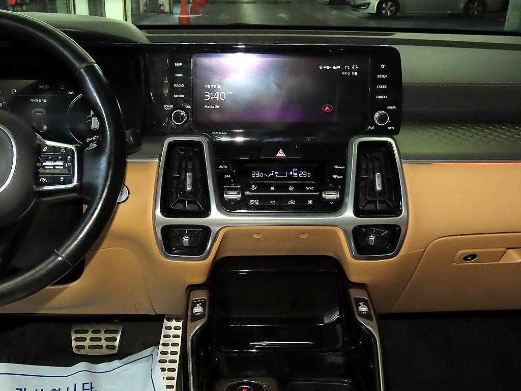 KIA Sorento - Vista 11