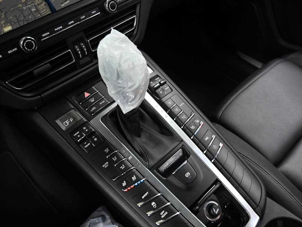 Porsche Macan - Vista 8