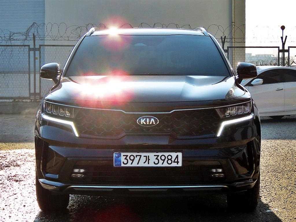 KIA Sorento 2021 Gris - Importación desde Corea - HF Imports Iquique - Foto 1