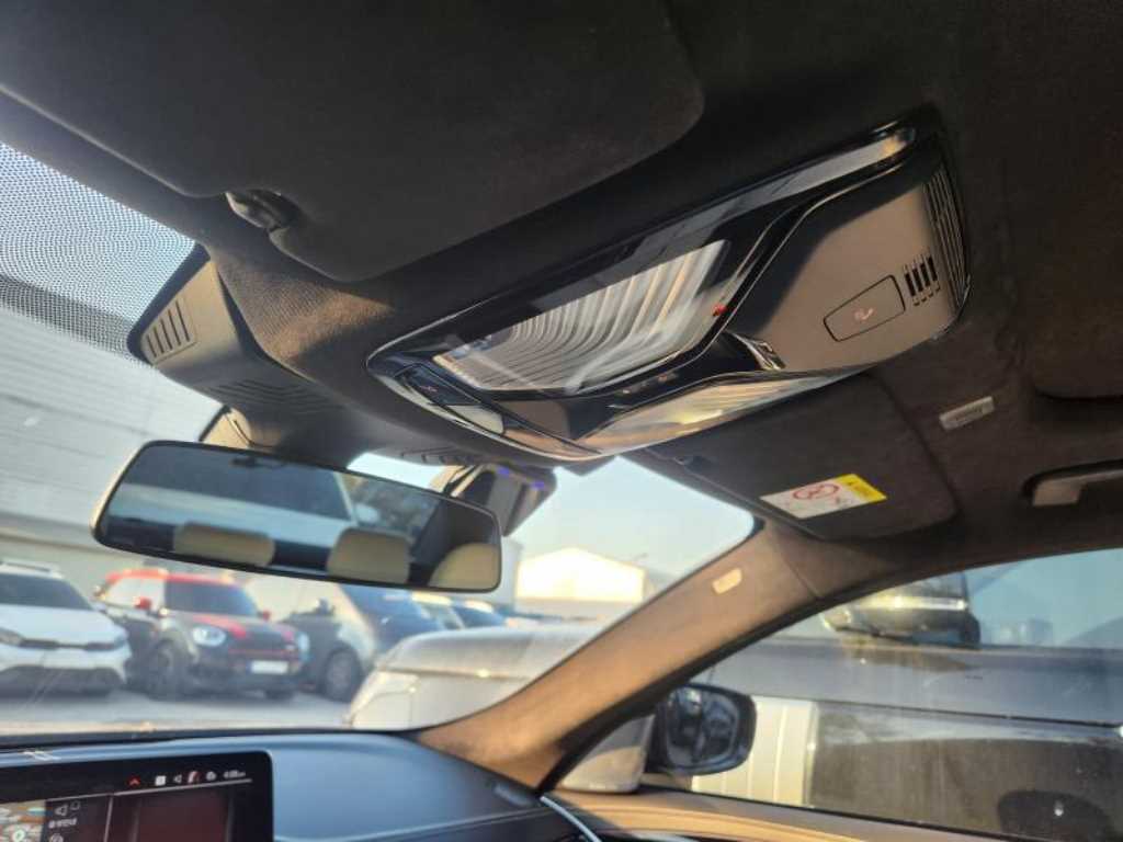 BMW 5 Series - Vista 10