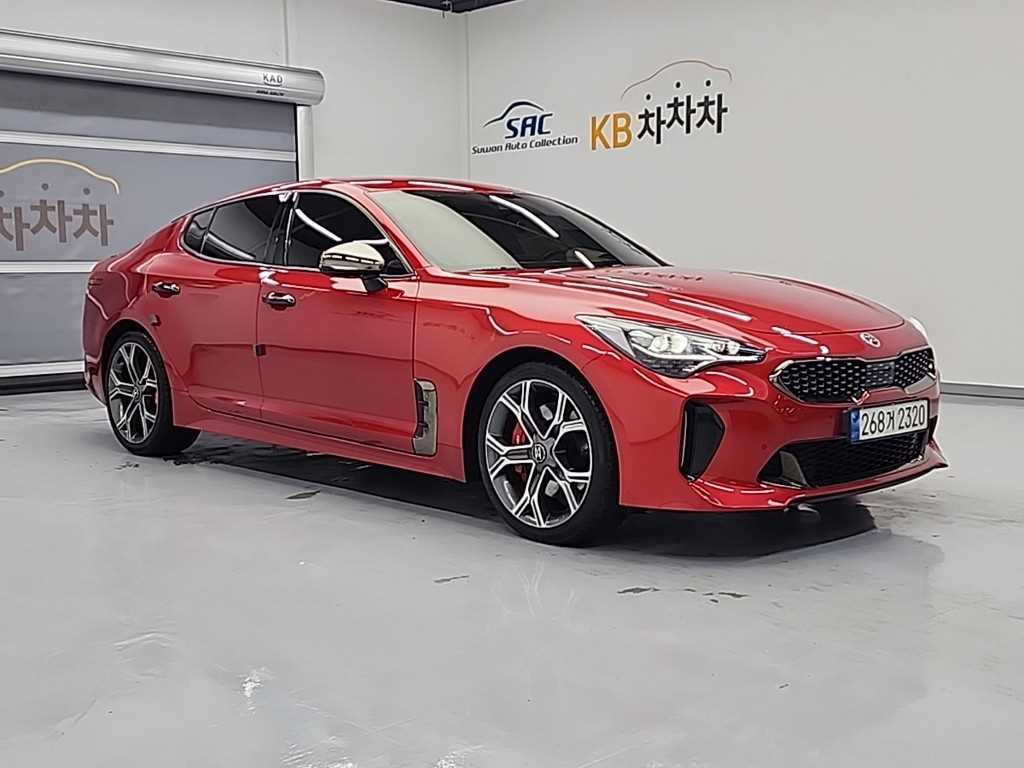 KIA Stinger - Vista 4