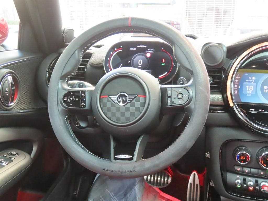 Mini Clubman 2023 Negro - Importación desde Corea - HF Imports Iquique - Foto 17