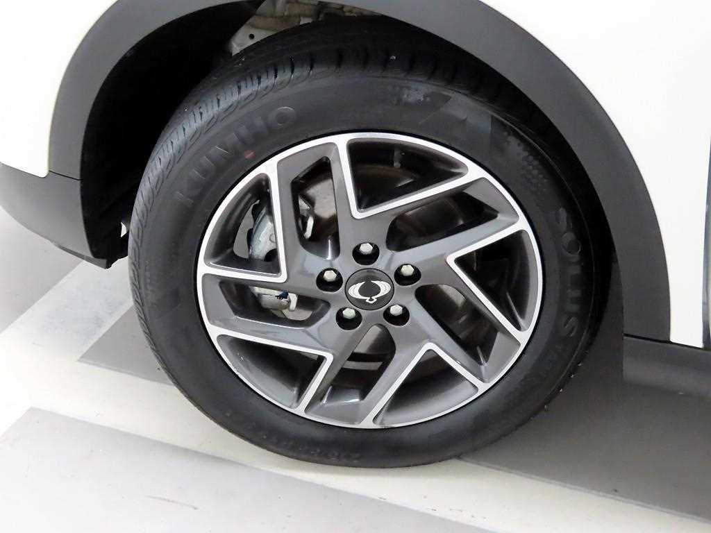 Ssangyong Tivoli 2024 Blanco - Importación desde Corea - HF Imports Iquique - Foto 19