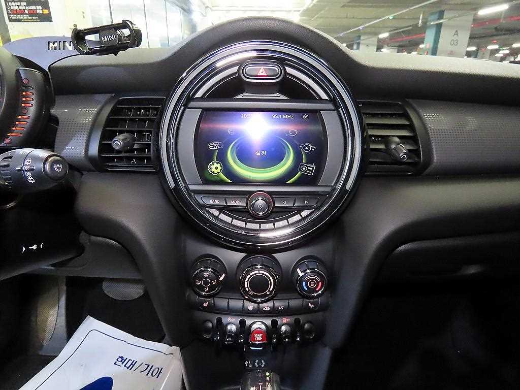 Mini Cooper - Vista 11