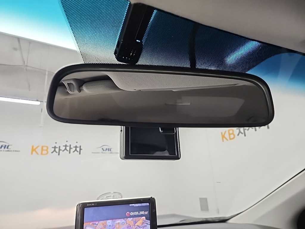 HYUNDAI Avante 2011 Negro - Importación desde Corea - HF Imports Iquique - Foto 17