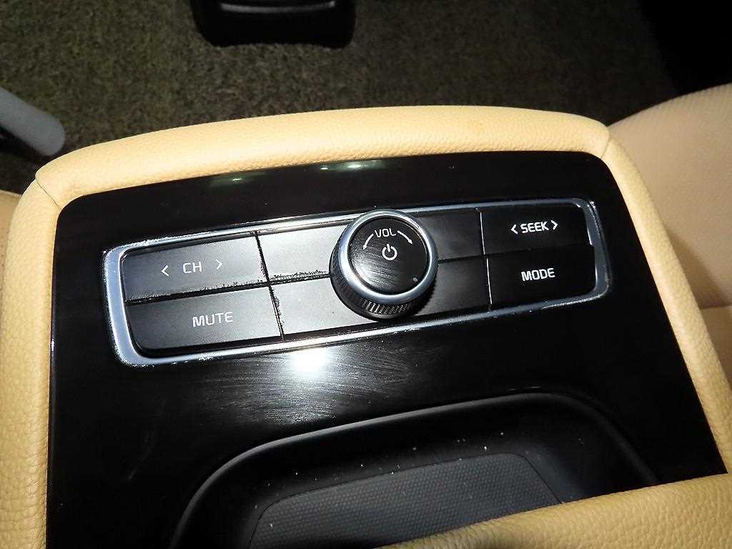 KIA K7 2020 Azul - Importación desde Corea - HF Imports Iquique - Foto 16