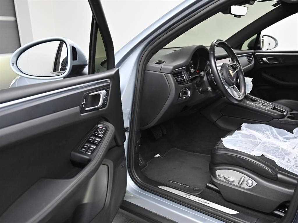 Porsche Macan - Vista 11