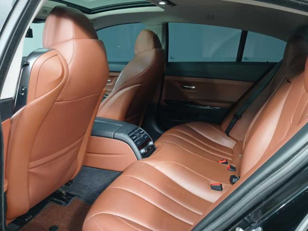 BMW 6 series - Vista 8