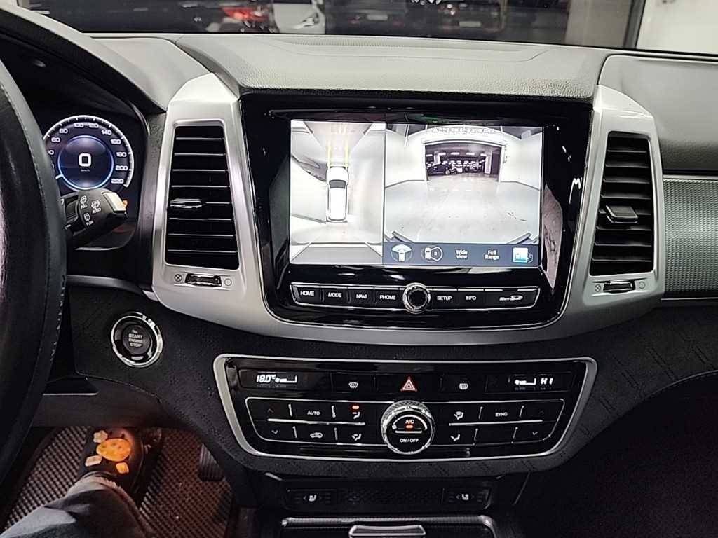 Ssangyong Rexton - Vista 10