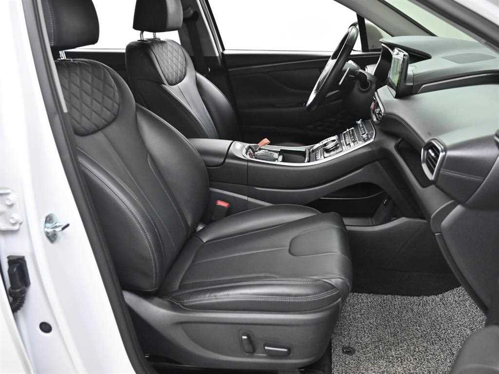 HYUNDAI Santa Fe - Vista 10