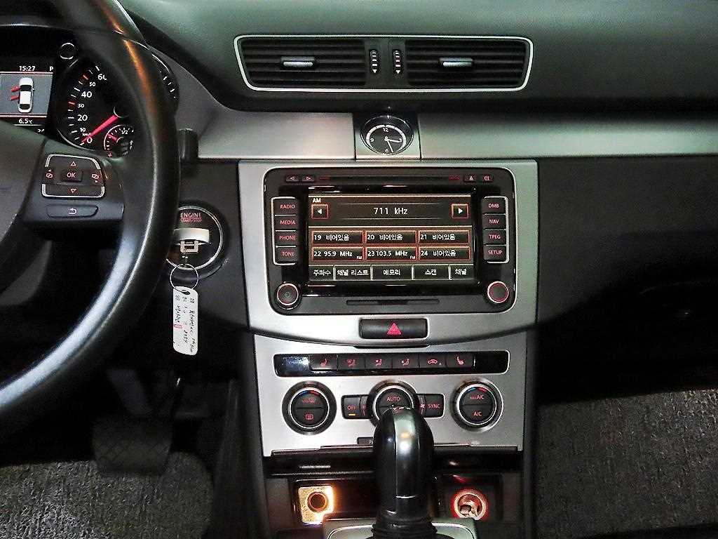 Volkswagen CC - Vista 11