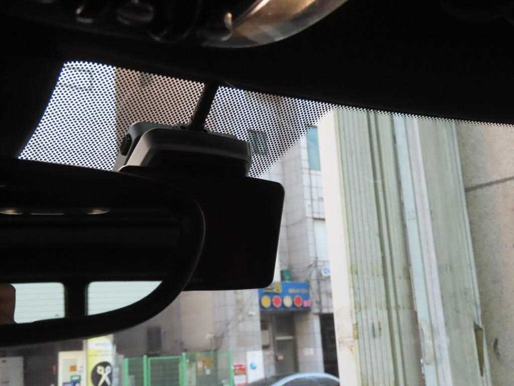 Mini Clubman - Vista 11