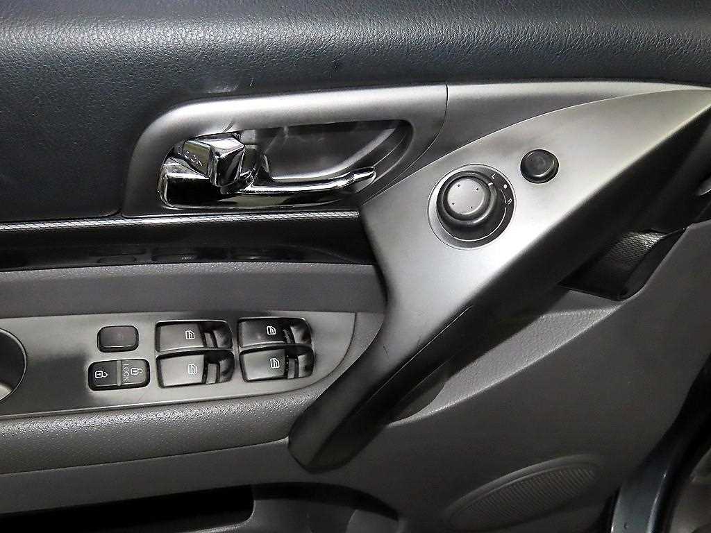 Ssangyong Korando 2014 Gris - Importación desde Corea - HF Imports Iquique - Foto 13