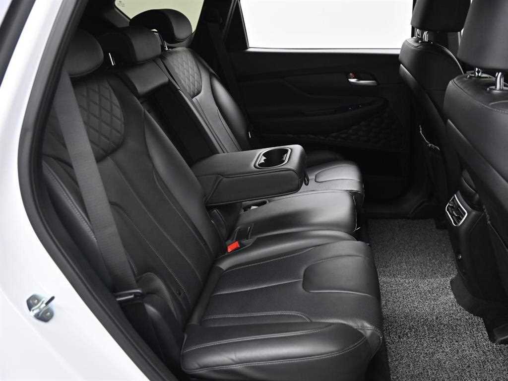 HYUNDAI Santa Fe - Vista 12