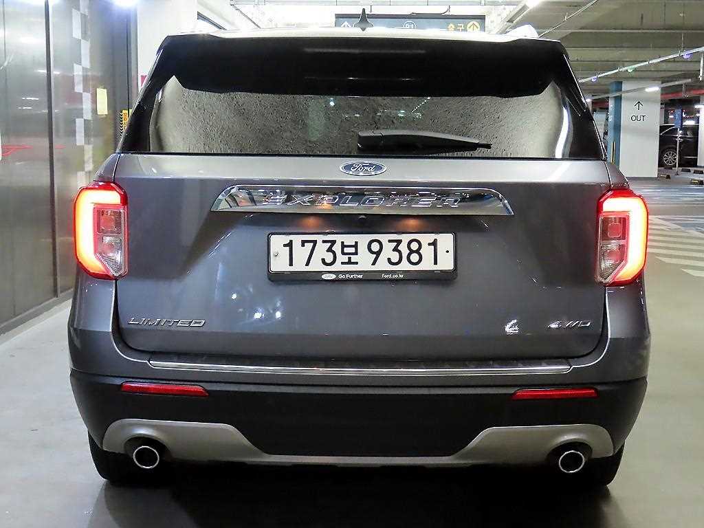 Ford Explorer - Vista 5