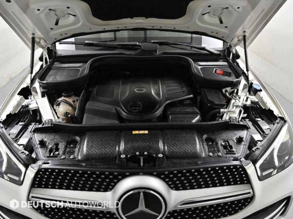 Mercedes Benz GLE Class - Vista 6