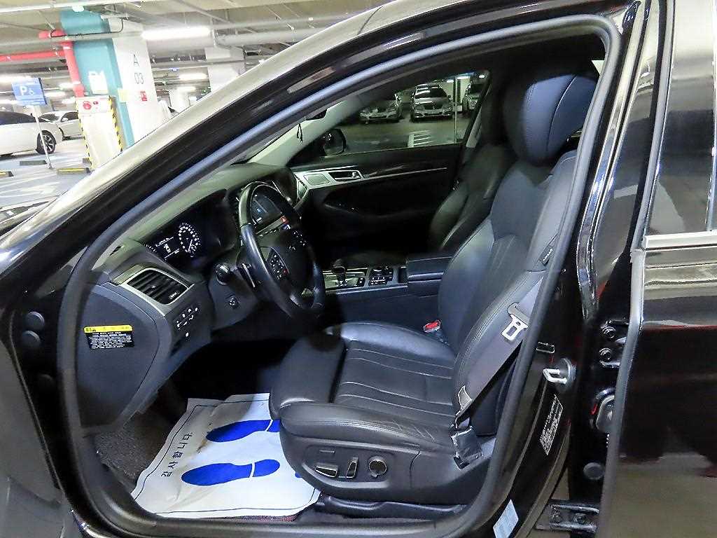 Genesis G80 - Vista 6