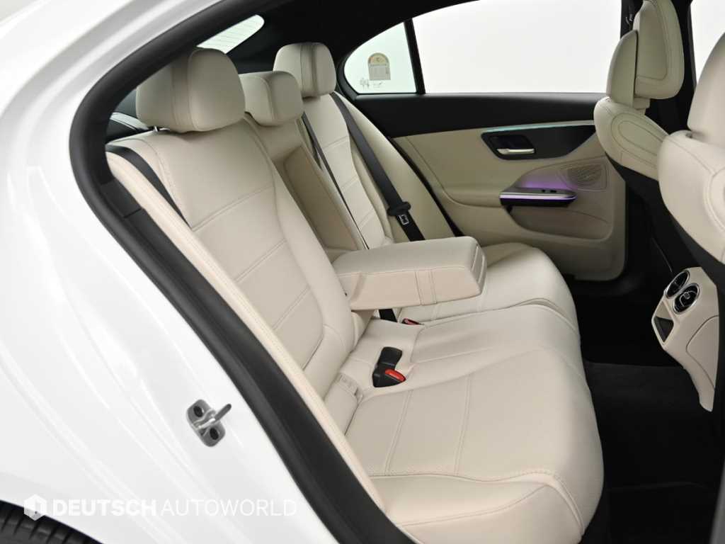 Mercedes Benz C Class - Vista 12