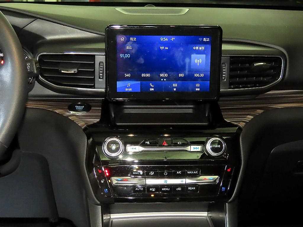 Ford Explorer - Vista 11