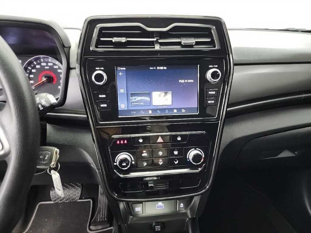 Ssangyong Tivoli - Vista 10