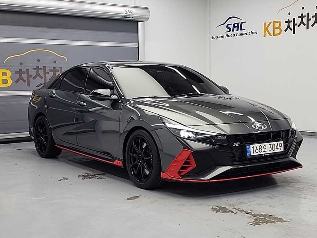 HYUNDAI Avante - Vista 4