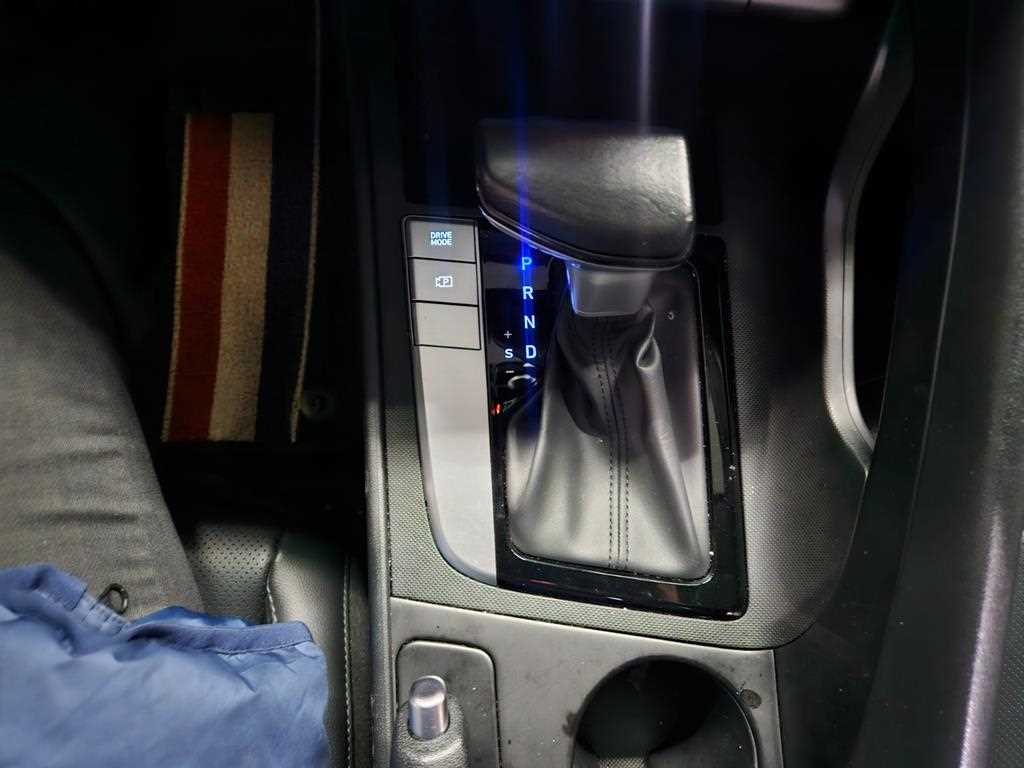 HYUNDAI Avante 2022 Blanco - Importación desde Corea - HF Imports Iquique - Foto 16