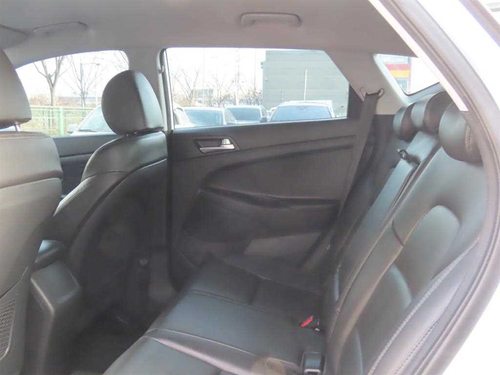 HYUNDAI Tucson - Vista 6