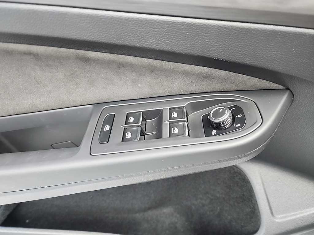 Volkswagen Golf 2023 Blanco - Importación desde Corea - HF Imports Iquique - Foto 16