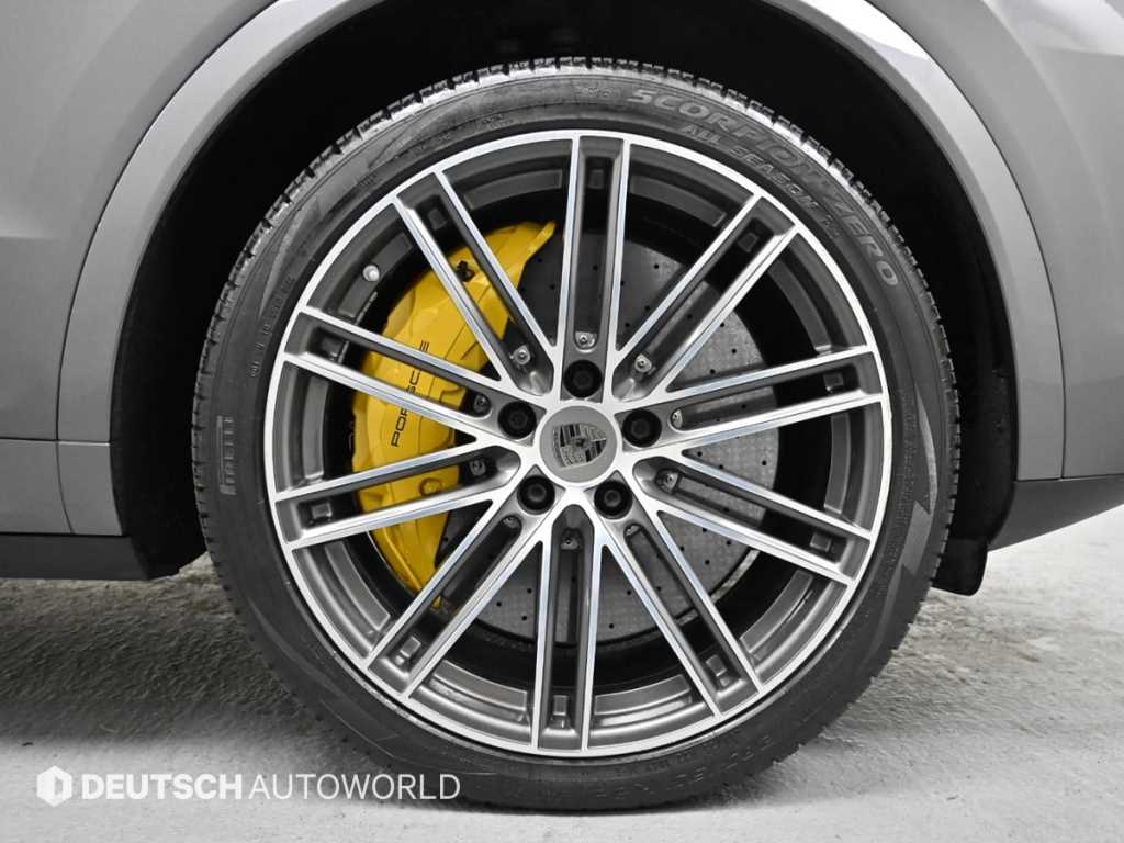 Porsche Cayenne - Vista 4