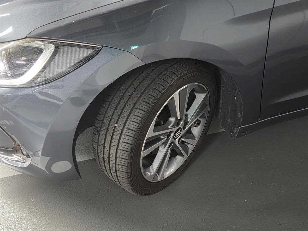 HYUNDAI Avante 2016 Gris - Importación desde Corea - HF Imports Iquique - Foto 20