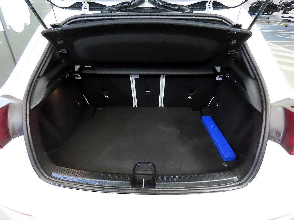 Mercedes Benz A Class 2020 Blanco - Importación desde Corea - HF Imports Iquique - Foto 18