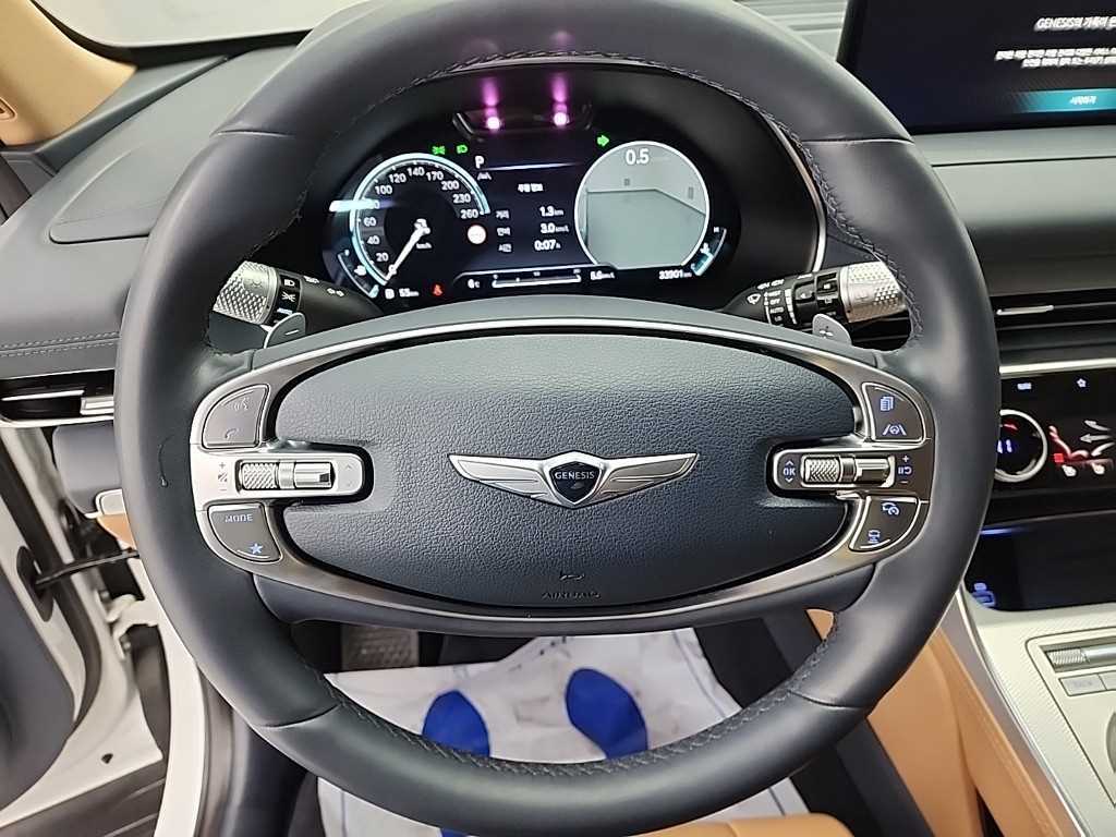 Genesis GV80 - Vista 9