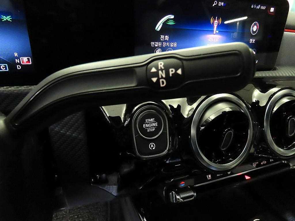 Mercedes Benz A Class - Vista 12