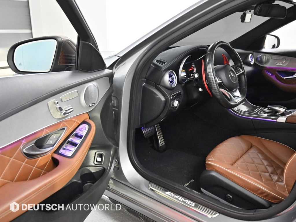 Mercedes Benz C Class - Vista 11