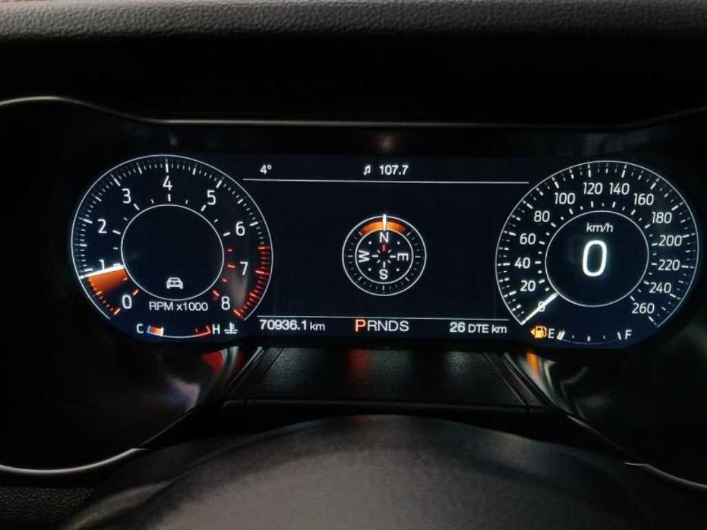 Ford Mustang - Vista 10