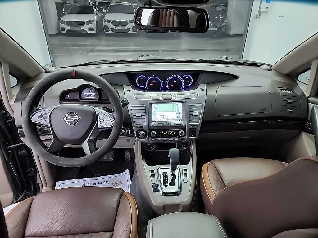 Ssangyong Korando - Vista 7