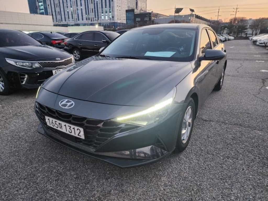 HYUNDAI Avante 2022 Gris - Importación desde Corea - HF Imports Iquique - Foto 1