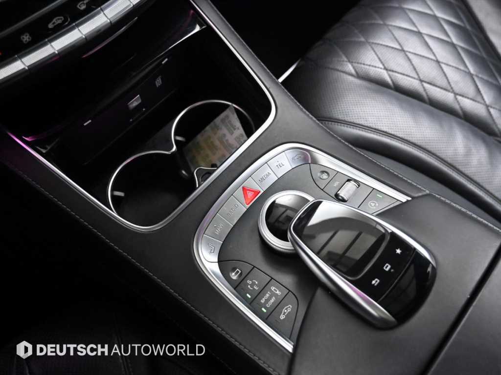 Mercedes Benz S Class - Vista 9