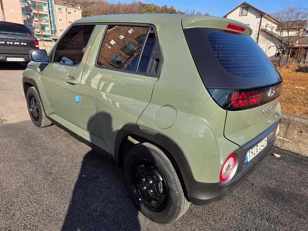 HYUNDAI Casper - Vista 6