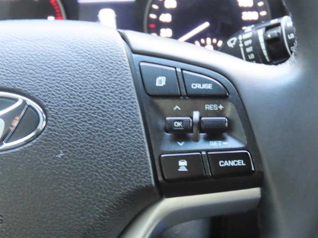 HYUNDAI Tucson - Vista 10