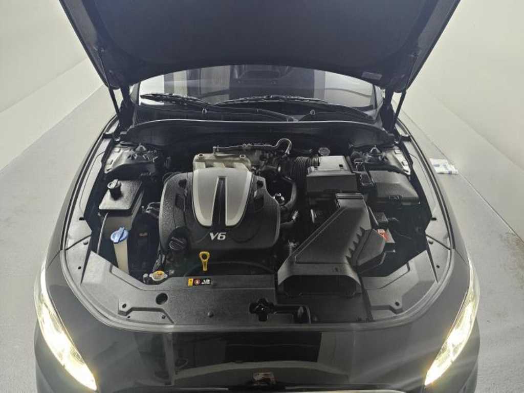 HYUNDAI Grandeur - Vista 6