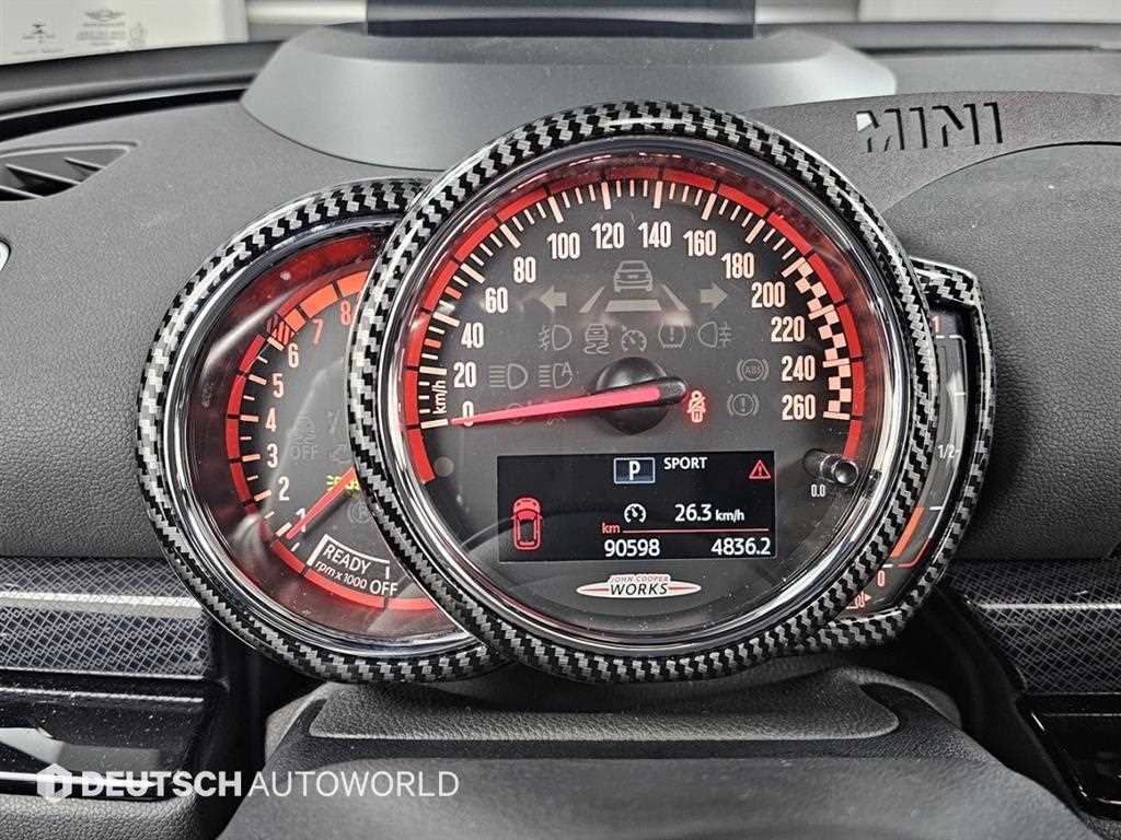 Mini Clubman - Vista 8